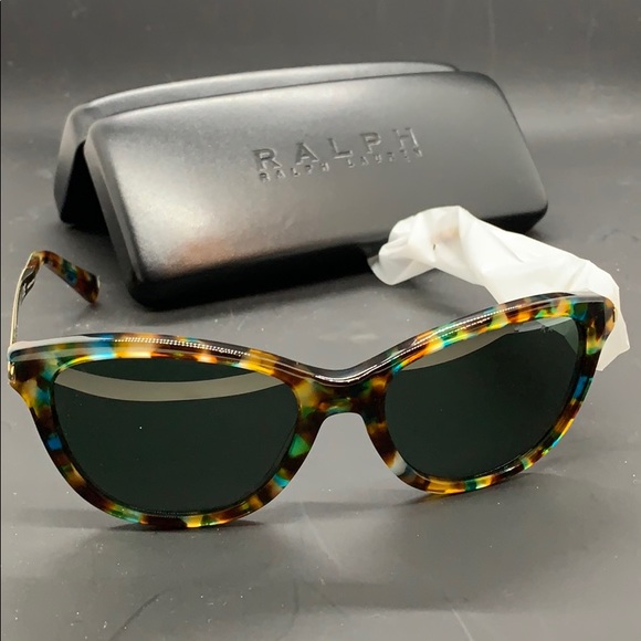 Ralph Lauren sun glasses NWT never worn mint - Picture 1 of 4